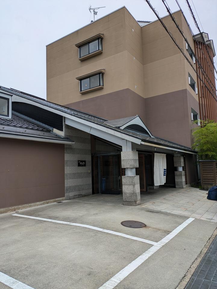 さだ助外観